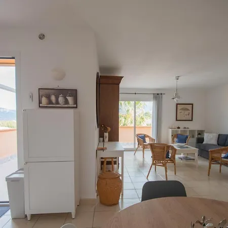 Casa Notte Spacieux Calme Et Centre De 15 Min A Pied Apartament Calvi (Corsica)