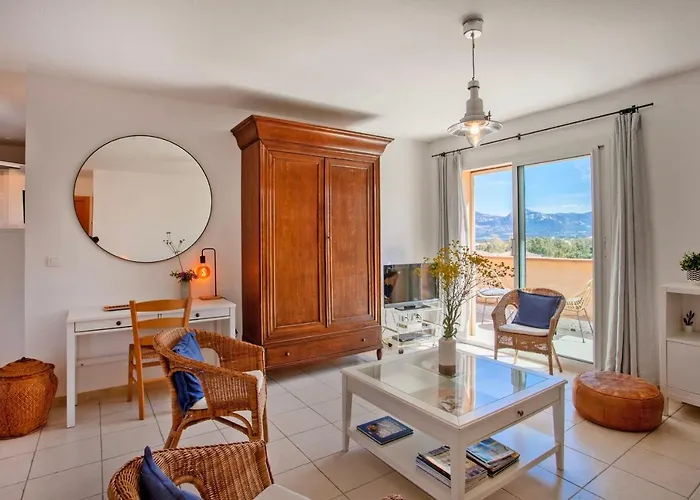 Appartement Casa Notte Spacieux Calme Et Centre De 15 Min à Pied Calvi (Corsica)